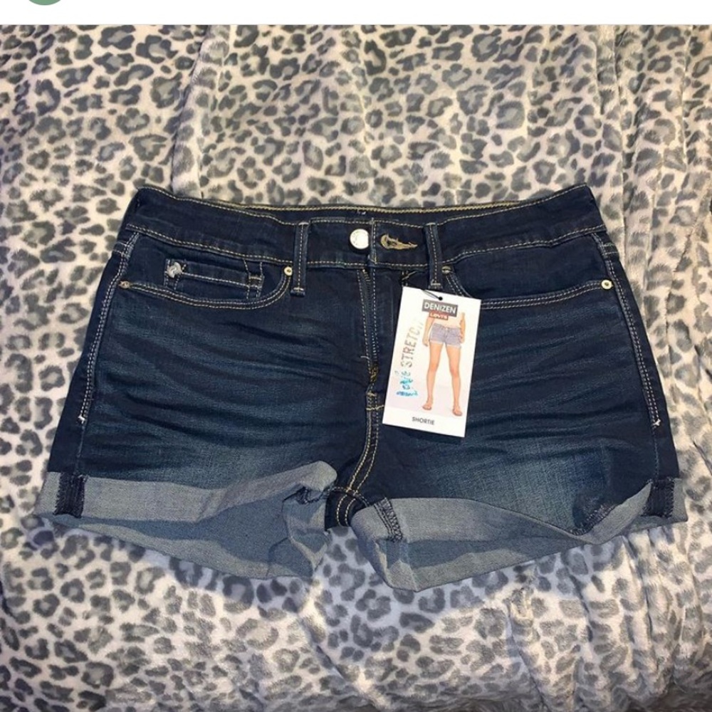 Levi shorts